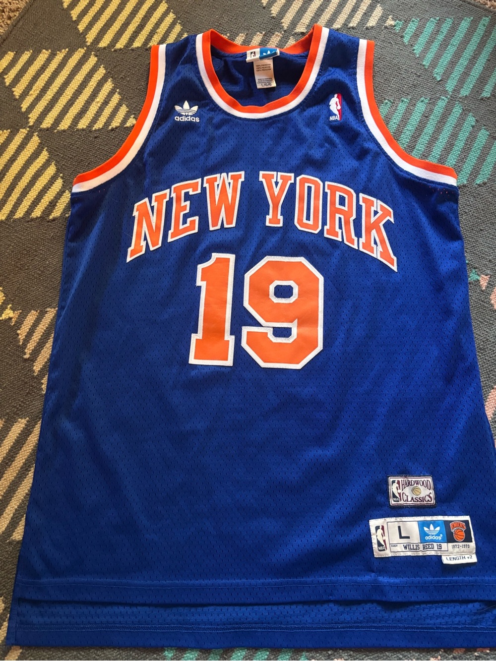 adidas NBA Hardwood Classics Soul Swingman Jersey #19 | New York Knicks | Large